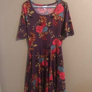 Nicole dress with pockets!